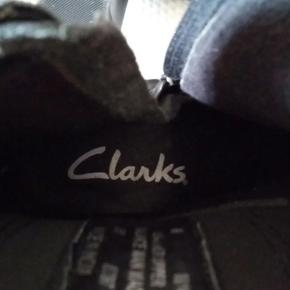 Clarks Ankle Boot 8.5 - Picture 8 of 8